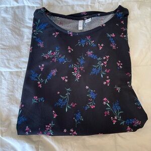 Like New, Long Sleeve Women’s Top, Black with Pink & Blue Flowers, Elle size XL